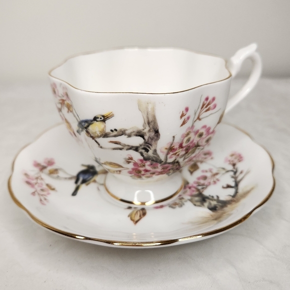 Queen Anne Floral Teacup & Saucer Set - Picture 2 of 11